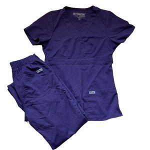 Grey’s Anatomy Purple Scrub Set in Rare XXS Petite Pants